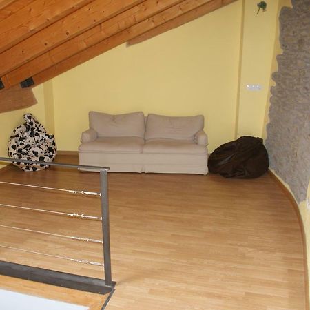 Refugi Casa Canelo Rodes Bagian luar foto