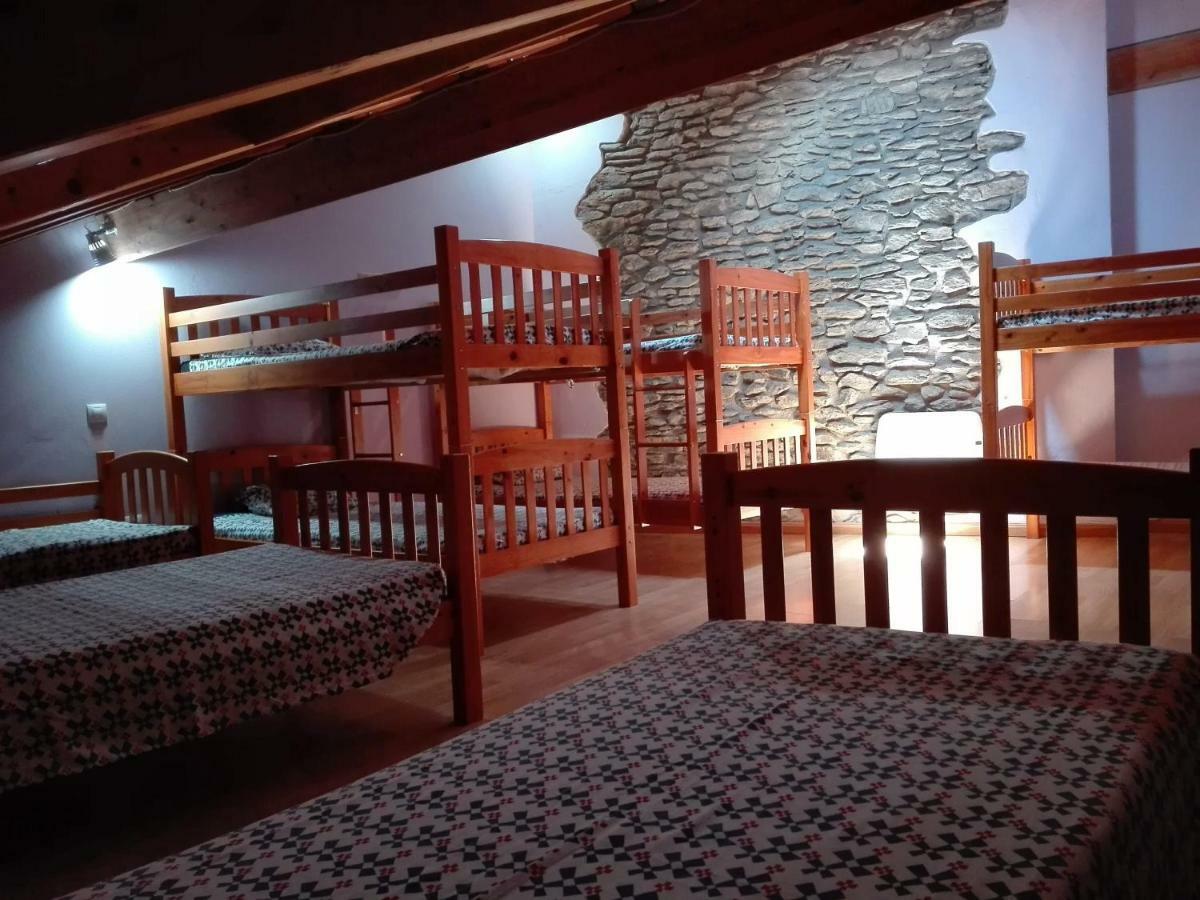 Refugi Casa Canelo Rodes Bagian luar foto