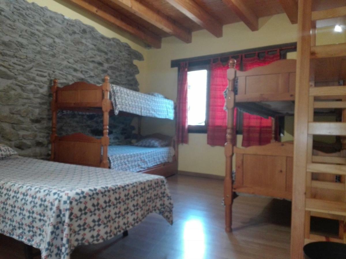 Refugi Casa Canelo Rodes Bagian luar foto