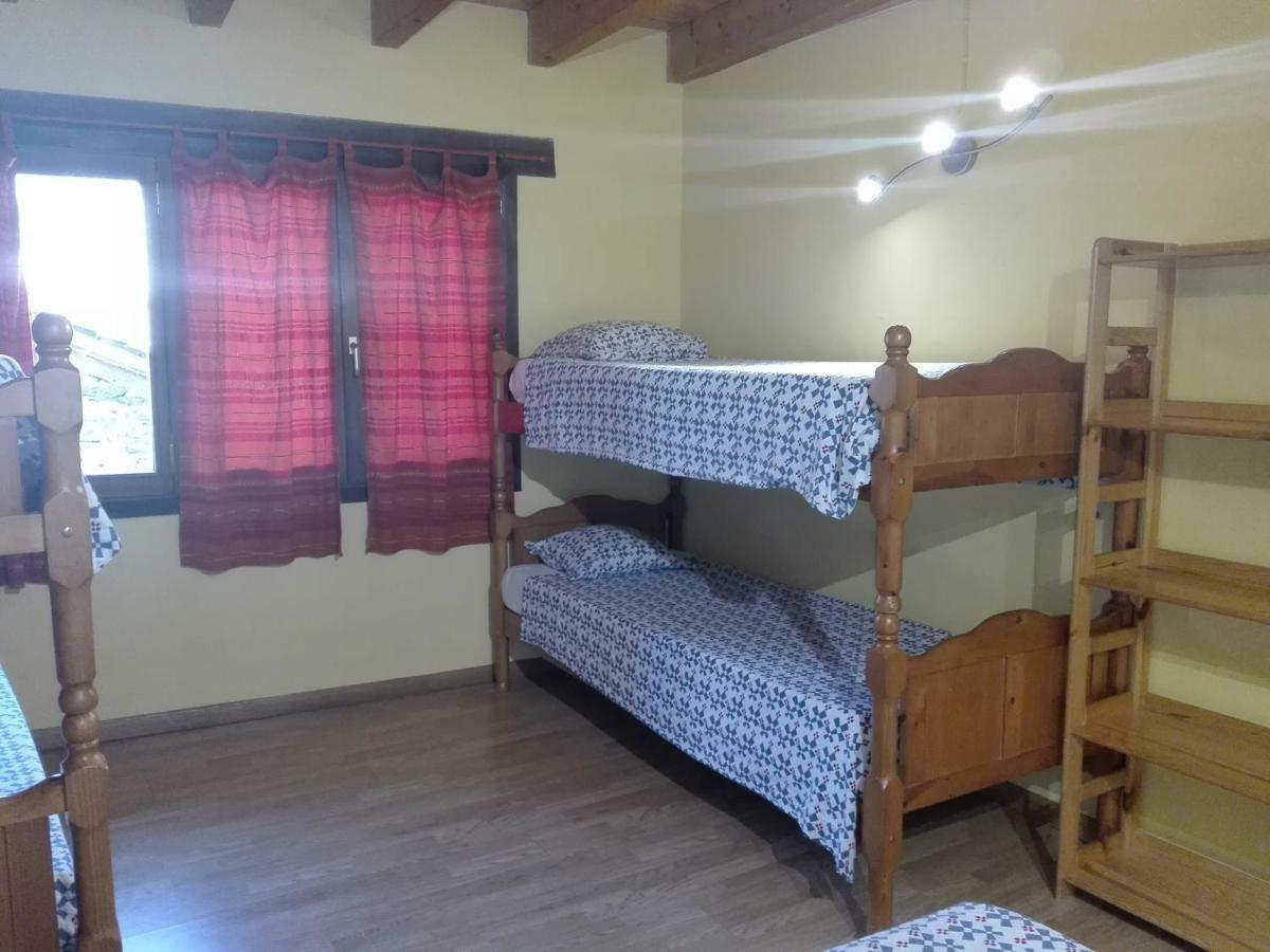 Refugi Casa Canelo Rodes Bagian luar foto