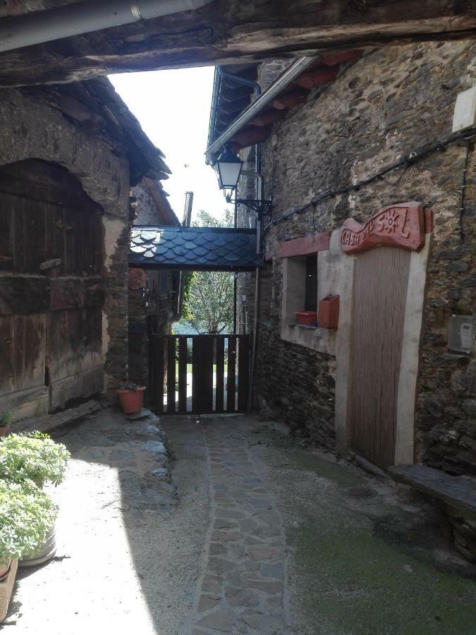 Refugi Casa Canelo Rodes Bagian luar foto